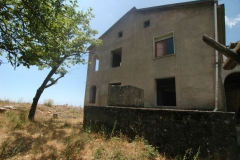 De-zijgevel-van-het-huis