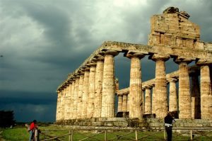 griekse-opgravingen-in-paestum-cilento
